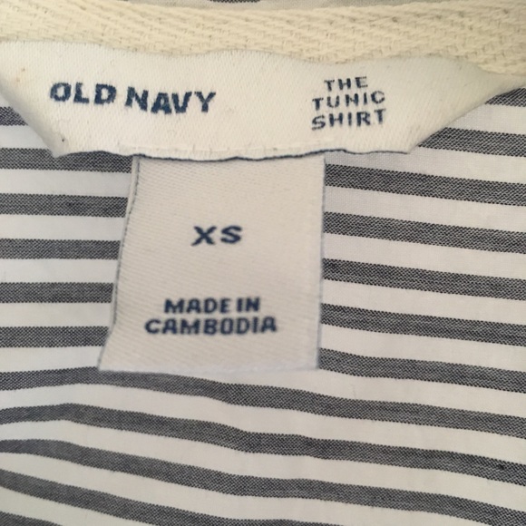 Blue/white long sleeve button up tunic shirt - Picture 2 of 6